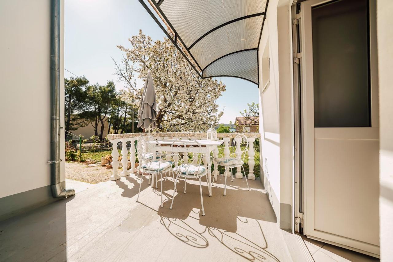 Apartman Melita 자다르 외부 사진